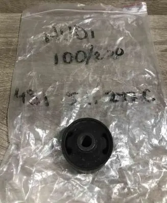 Audi 200 Front wishbone bush 431511227c