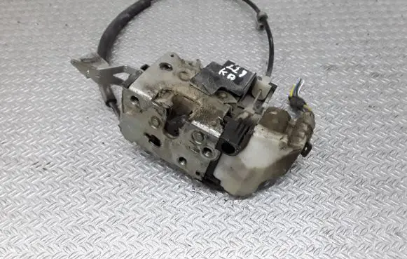 Front door lock