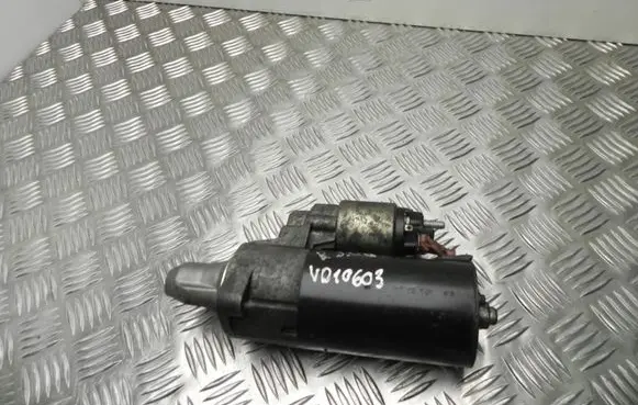 Mercedes-Benz R W251 Starter motor A0061514101 VD10603