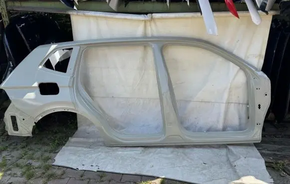 Volkswagen Tiguan Allspace Pillar (middle) 5nl809606d