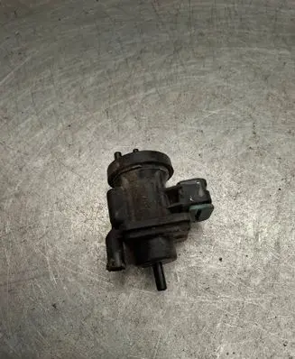 Mercedes-Benz C W203 Turbo solenoid valve 0005450427