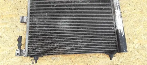 A/C cooling radiator (condenser)