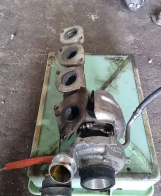 Mercedes-Benz SL R231 Turbo A2780903680 8177751 0AV04531B