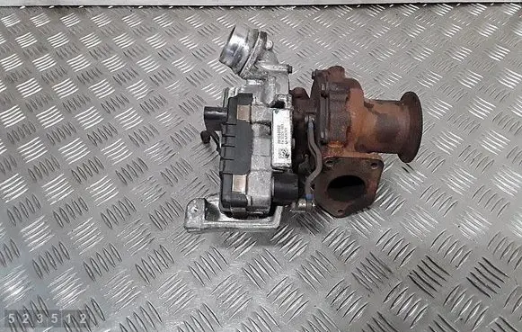 BMW X1 E84 Turbo 7810189 781018902