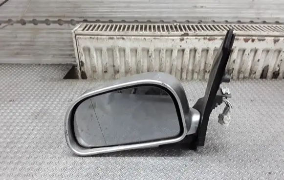 Mitsubishi Space Star Front door electric wing mirror E1010555