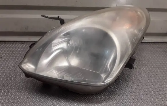 Nissan Pixo Headlight/headlamp 