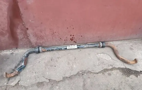 Volkswagen Touareg I Front anti-roll bar/sway bar 7L0411025D