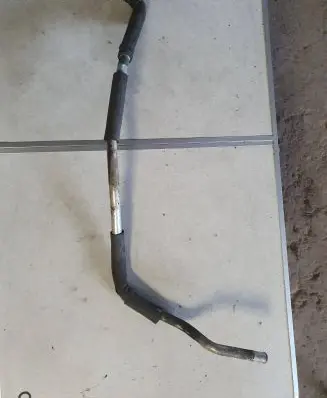 Mercedes-Benz C W203 Engine coolant pipe/hose A2038300115