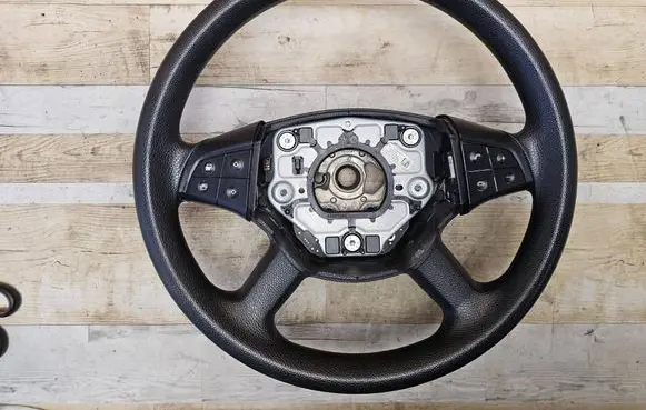 Mercedes-Benz B W245 Steering wheel 61821340