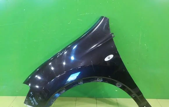 Nissan Qashqai+2 Fender PRZOD LEWY