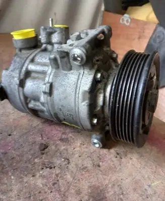 Renault Captur II Air conditioning (A/C) compressor (pump) 5Q0816803D 7572016