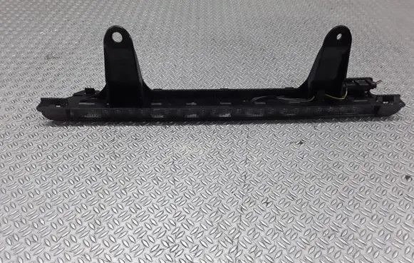 Audi A2 Third/center stoplight 8Z0945097