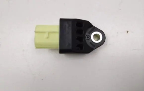 Toyota RAV 4 (XA30) Airbag deployment crash/impact sensor 8983133020
