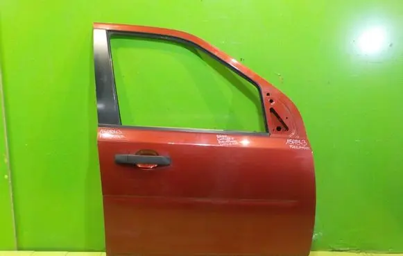 Land Rover Freelander 2 - LR2 Front door PRZOD PRAWE