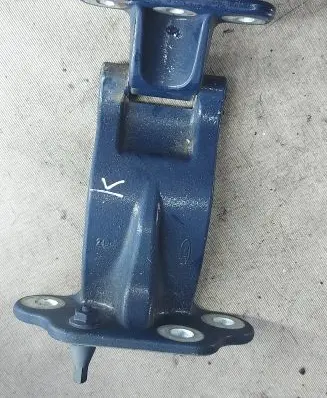 Ford Transit Custom Loading door upper hinge H1001