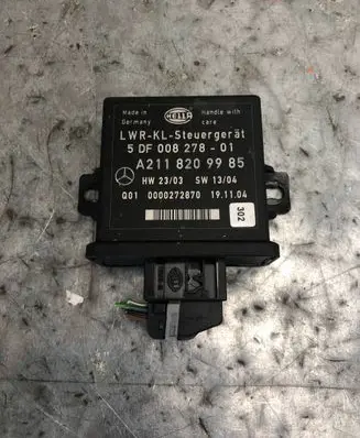 Mercedes-Benz E W211 Light module LCM A2118209985