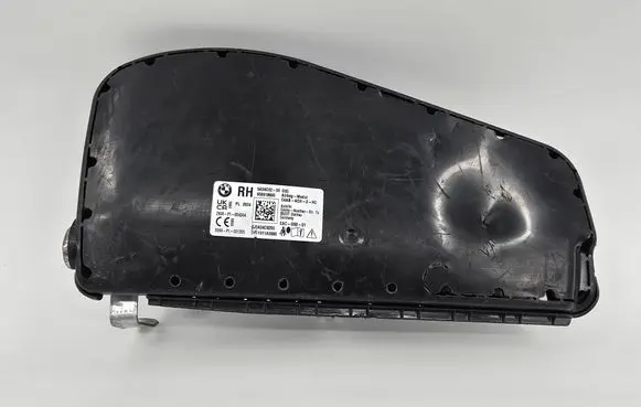 BMW 5 G60 G61 Seat airbag 5A04C82