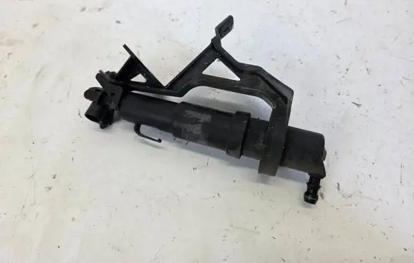 Mercedes-Benz CL C215 Headlight washer spray nozzle 