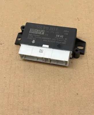 Volkswagen Golf VII Parking PDC control unit/module 5Q0919283F 308782 5Q0919283
