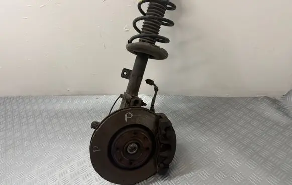 Peugeot Partner Front wheel hub spindle knuckle 