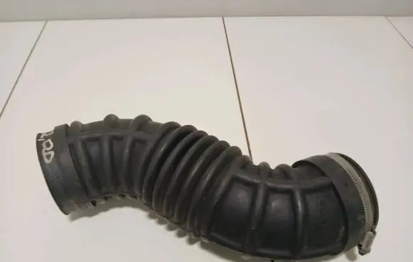 Opel Antara Air intake hose/pipe 96628960