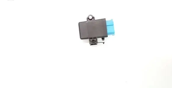 Volkswagen Transporter - Caravelle T5 Seat heating relay 5K0959772A