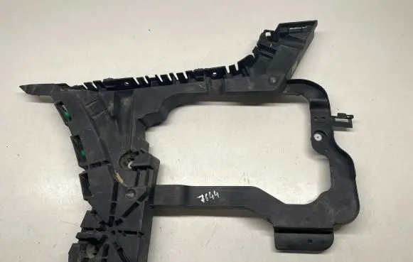 Volvo V90 Cross Country Rear bumper mounting bracket 31425065