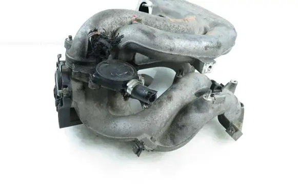 BMW 3 E36 Intake manifold