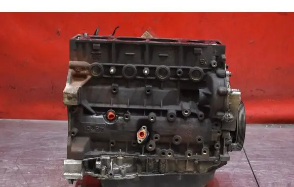 Peugeot 407 Engine block 4H01