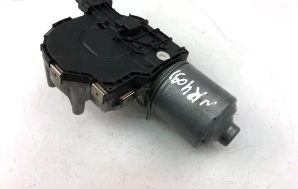 Peugeot 308 Wiper motor 0390241869