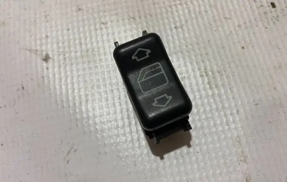 Mercedes-Benz S W140 Electric window control switch 1408210151 A1408210151