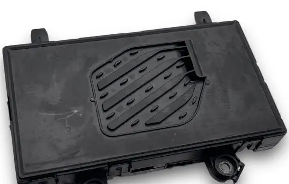 Mercedes-Benz A W177 Central body control module S3827 A1779001710