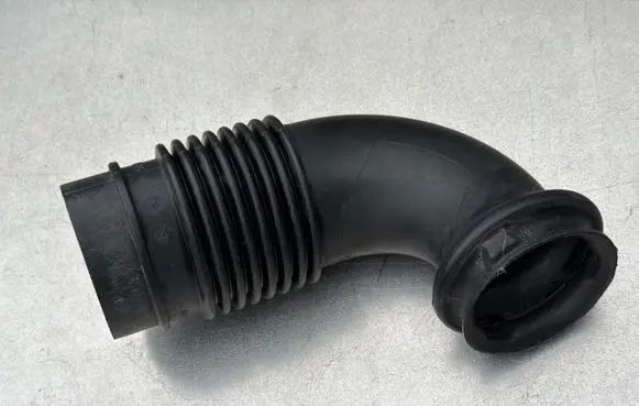 Mercedes-Benz Sprinter W907 W910 Air intake duct part A9065280024
