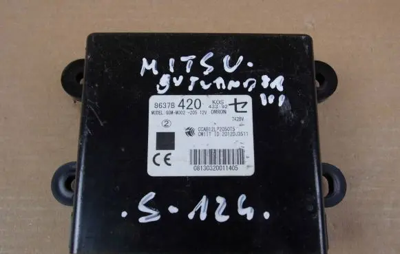 Mitsubishi Outlander Keyless (KESSY) go control unit/module 8637B420