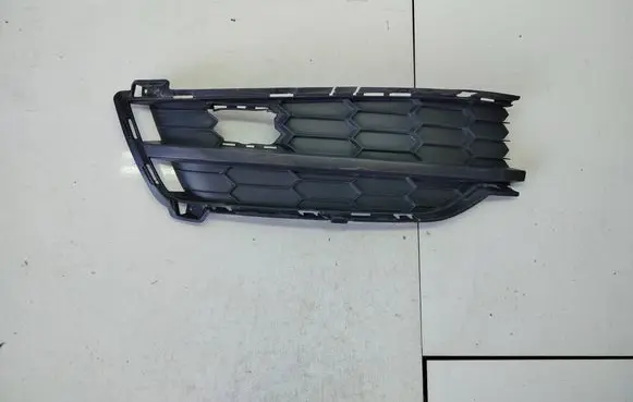 Skoda Karoq Front bumper lower grill 57A807367