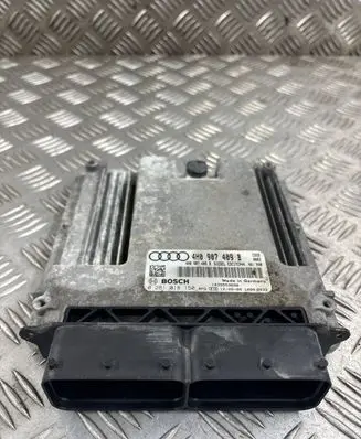 Audi A8 S8 D4 4H Engine control unit/module 4H0907409B