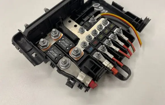 Volvo V60 Fuse module 30659092