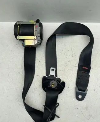 Peugeot 407 Front seatbelt 0402066