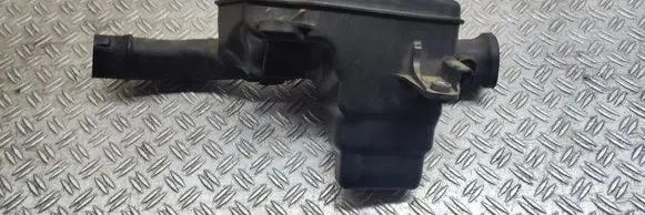 Toyota Prius (XW30) Intake resonator 1789337040