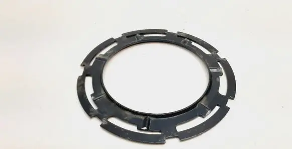 Volvo S60 In tank fuel pump screw locking ring/nut 