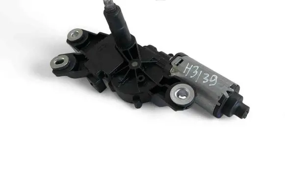 Volkswagen Scirocco Wiper motor 1K8955711