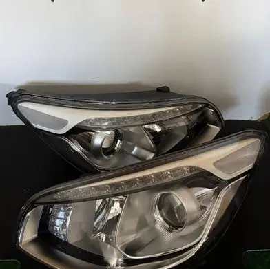 KIA Soul Headlights/headlamps set 92102-b2 92101-b2