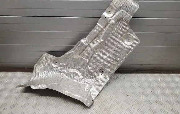 Mercedes-Benz CL C216 Exhaust heat shield A2216826471