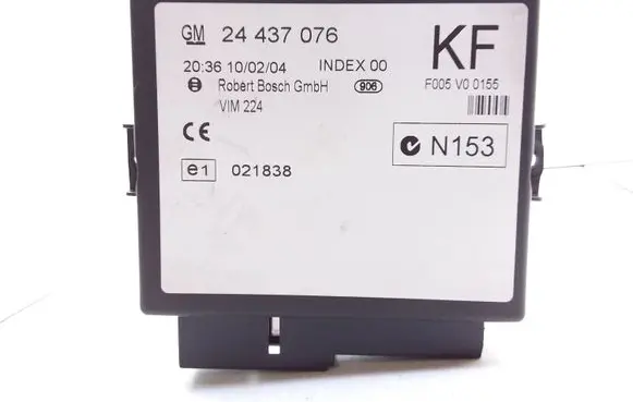 Opel Zafira A Central body control module 24437076 E1021838
