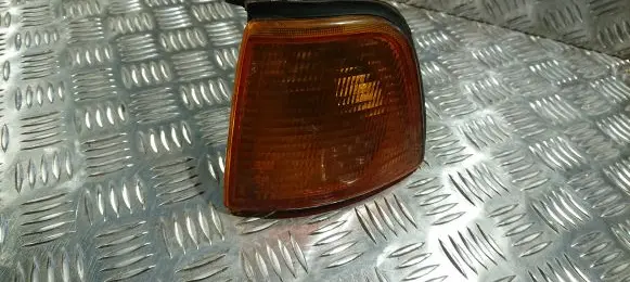 Audi 80 90 B3 Front indicator light