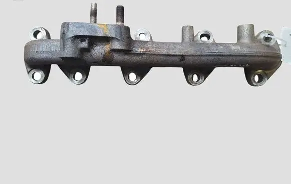 Hyundai Santa Fe Exhaust manifold