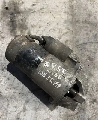 Mitsubishi Pajero Starter motor