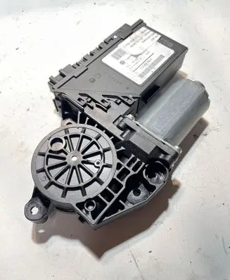 Porsche Cayenne (9PA) Front door window regulator motor 7L0959795A 05074361