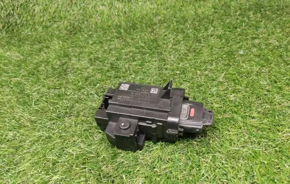 Audi Q5 SQ5 Steering wheel lock 8K0909131C 3330410106 8T0959754A