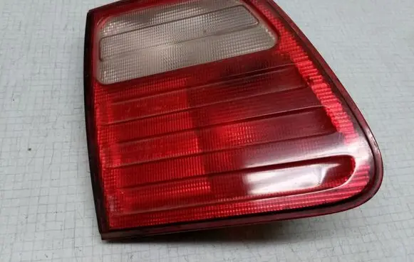 Mercedes-Benz E W210 Tailgate rear/tail lights A2108202364 198523 199345